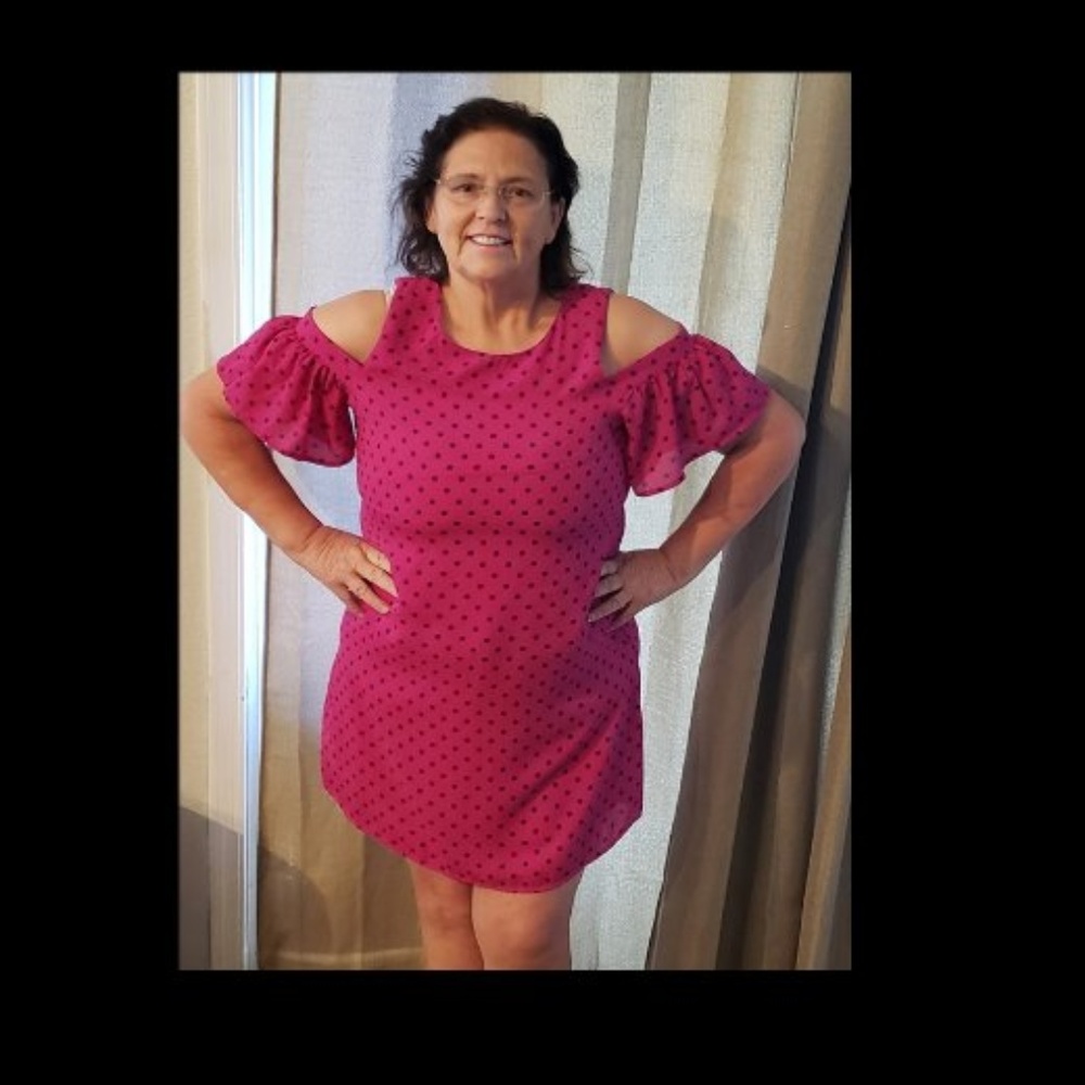 Super cute pink dress!